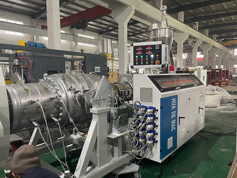 PVC110-400管材生產線（xiàn） PVC給水排水塑料管材生產設備