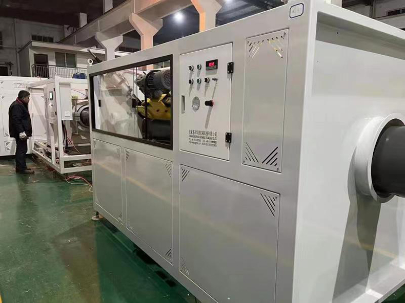 PVC110-400管材生（shēng）產線 PVC給（gěi）水排水（shuǐ）塑料管（guǎn）材生產設備